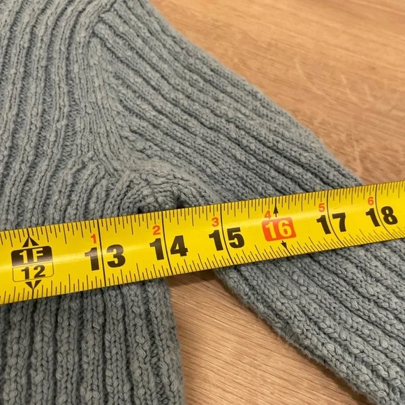 Vince Textured Ribbed Linen Blend Pullover - Picture 6 of 7